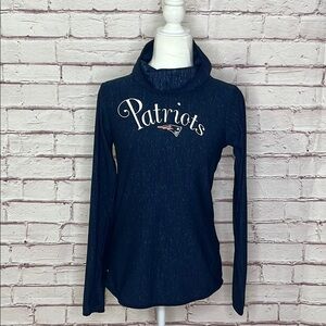 Antigua New England Patriots Cowl Neck Pullover